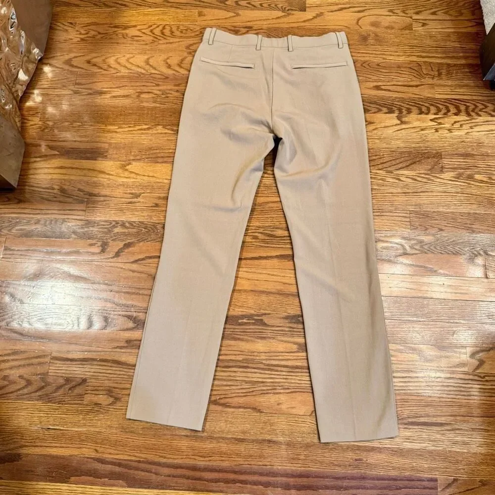 Quince Ultra Stretch 24/7 Smart Chino Pants. Tan. Size 32.